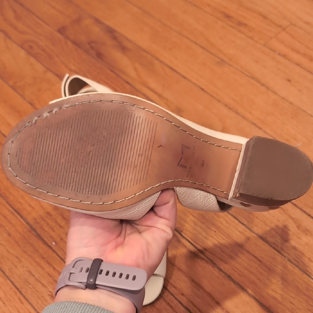 Marc Fisher Cream Peep Toe Slingback Sandals - Picture 8 of 11